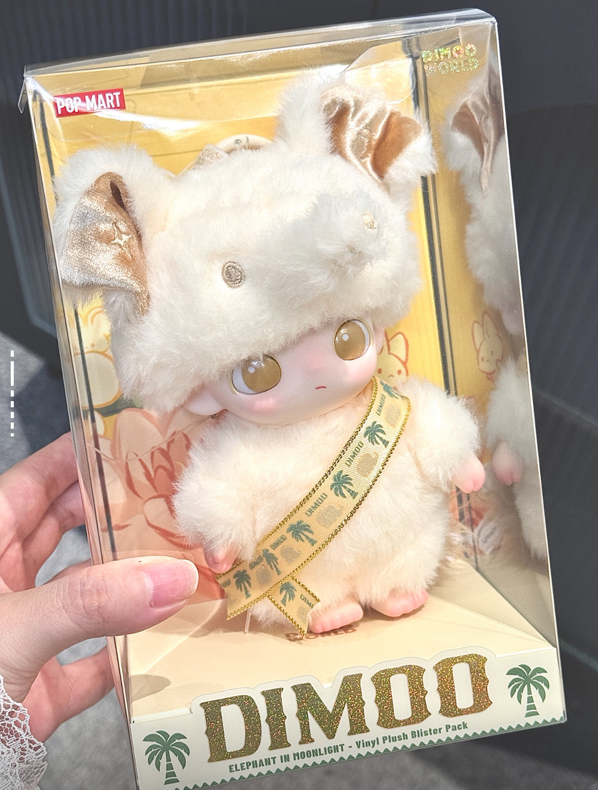 POP MART Dimoo, a trendy plush toy, offers companionship and comfort.